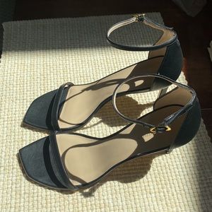 Stuart Weitzman Nudistcurve black strappy heels sandals